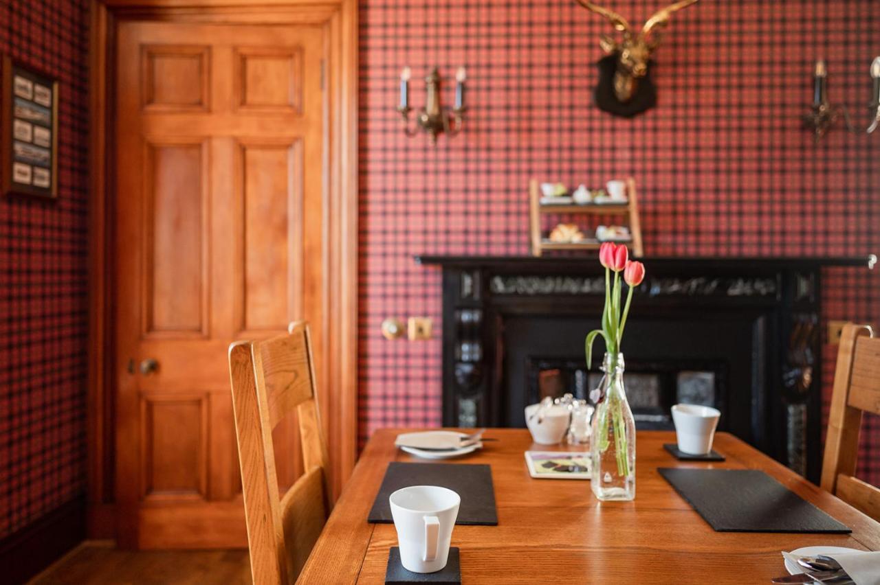 Strathallan Bed And Breakfast Grantown-on-Spey Eksteriør bilde