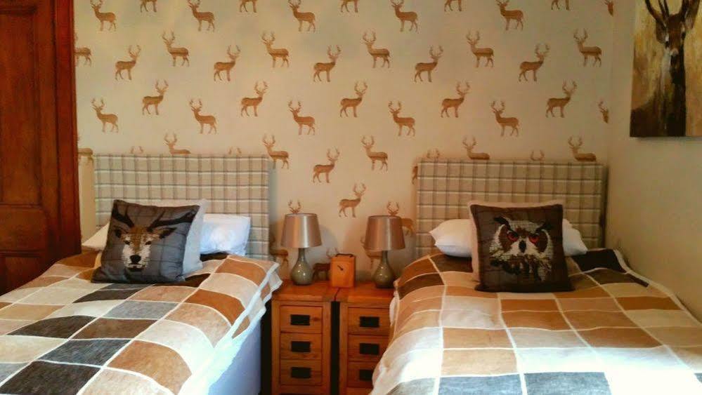 Strathallan Bed And Breakfast Grantown-on-Spey Eksteriør bilde